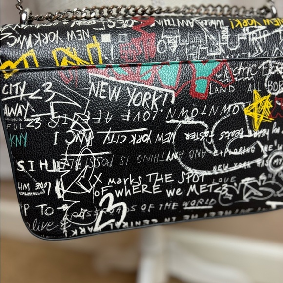 CrossbodyDKNY New York Graphics Crossbody Purse - Picture 4 of 16